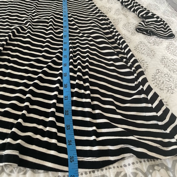 Apt 9 midi Dress. XL - Picture 3 of 4